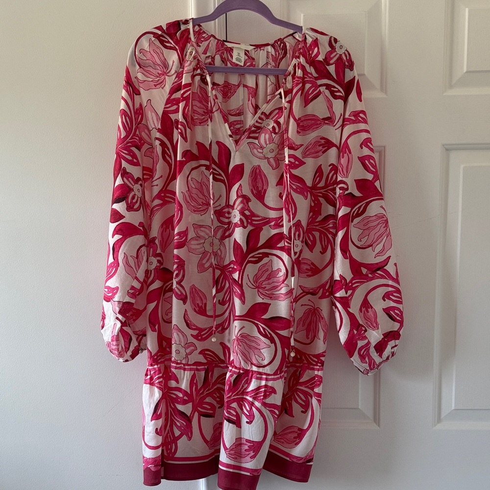 H&M Floral Pink and White Blouse